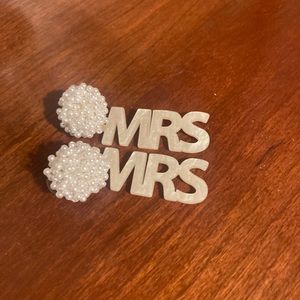 MRS. Beaded earrings. Only worn once. In perfect condition
